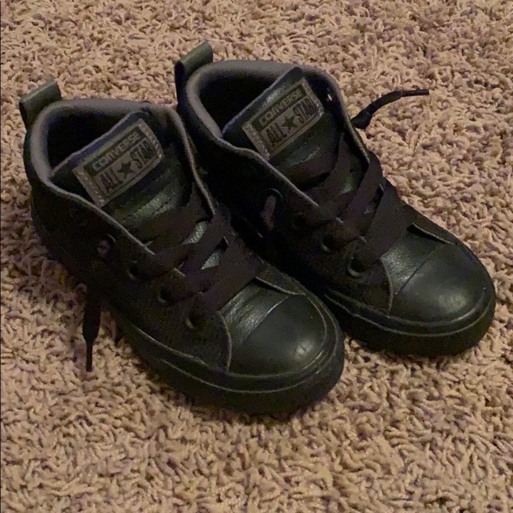 Converse chucks-Like new, Black child size12 shoes
